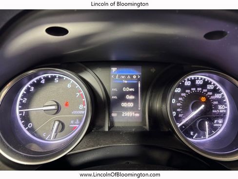 Used 2018 Toyota Camry SE image 39