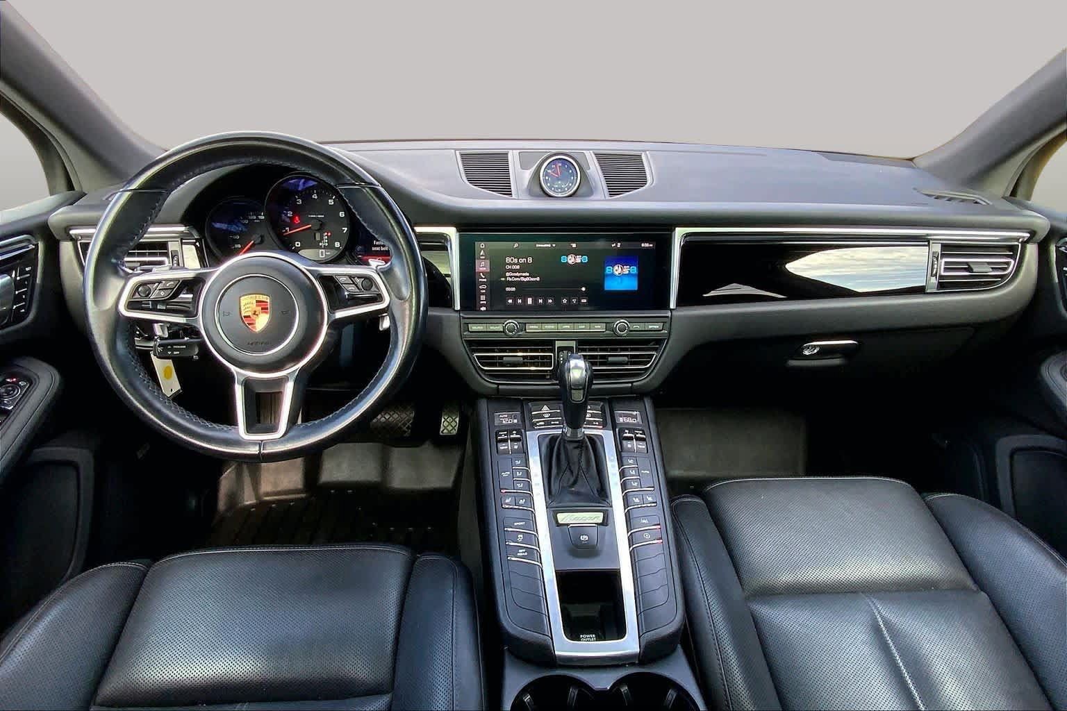 Used 2019 Porsche Macan AWD/4WD image 15
