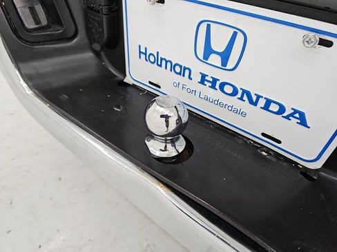 Used 2019 RAM 1500 Classic SLT RWD image 41
