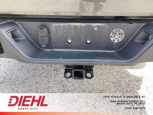 Used 2023 Jeep Gladiator Sport AWD/4WD image 10