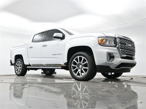 Used 2021 GMC Canyon Denali image 21