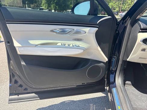 New 2026 Genesis GV70 2.5T Advanced AWD/4WD image 5