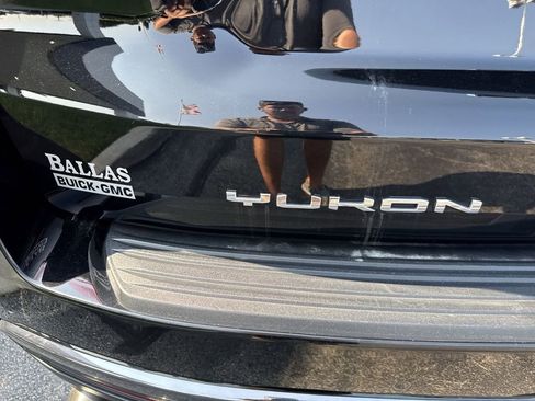 Certified 2023 GMC Yukon Denali Ultimate image 32