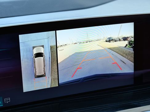 Used 2025 Cadillac Escalade Sport image 19