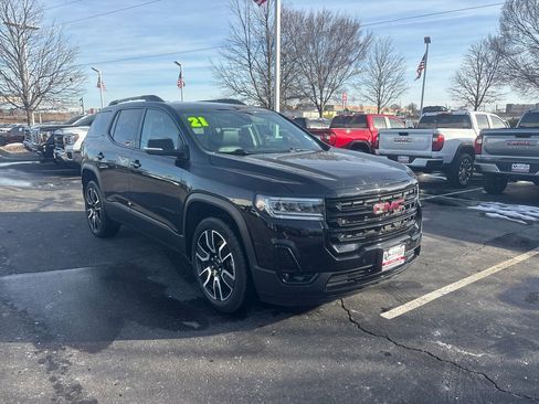 Used 2021 GMC Acadia SLT w/ Elevation Edition image 3
