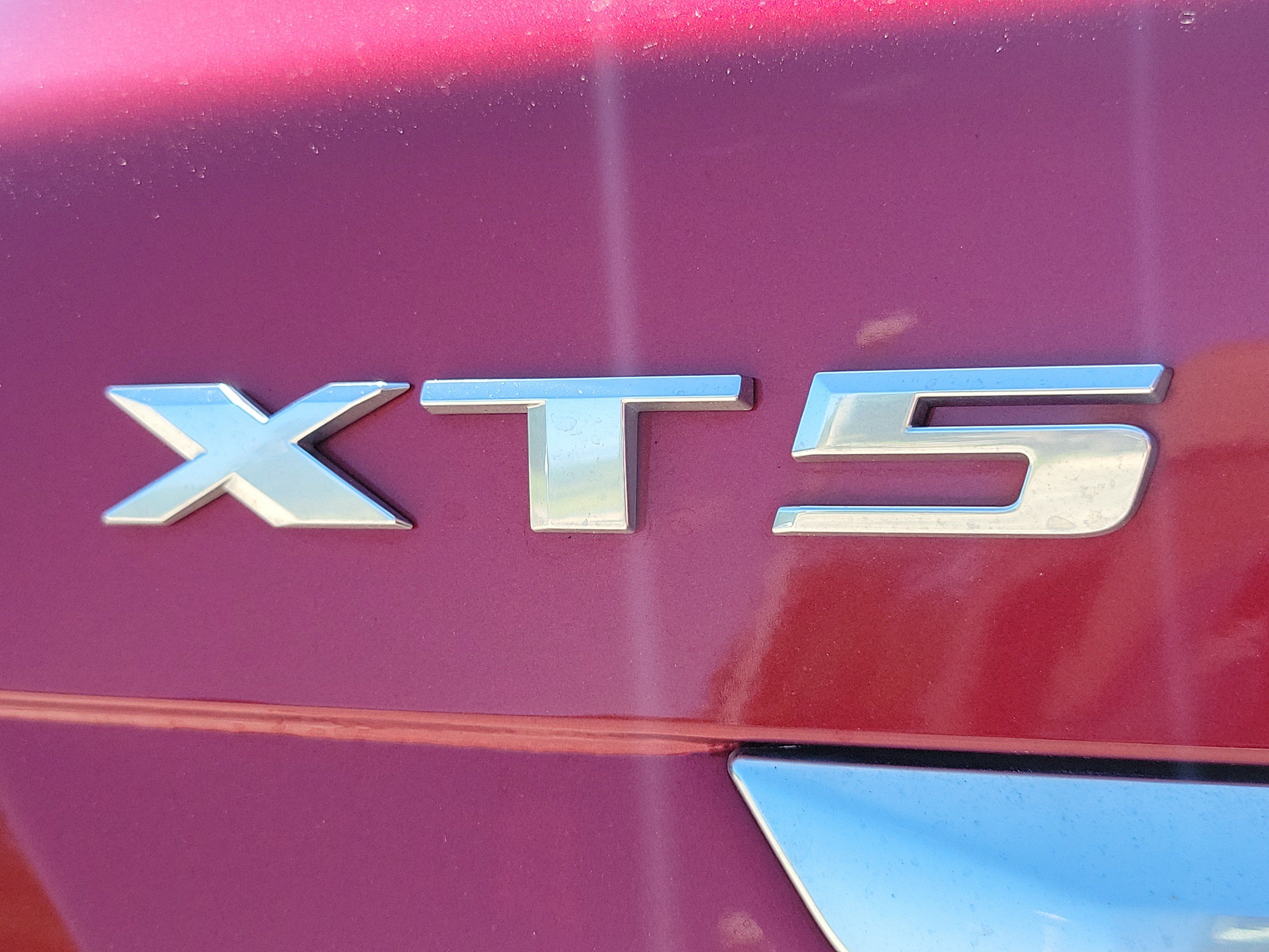 Used 2020 Cadillac XT5 Sportv AWD/4WD image 6