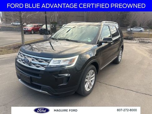 Used 2018 Ford Explorer XLT w/ Equipment Group 202A image 11
