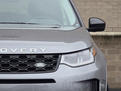 New 2025 Land Rover Discovery Sport S image 38