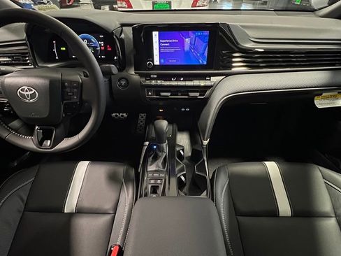 New 2026 Toyota Camry SE image 25