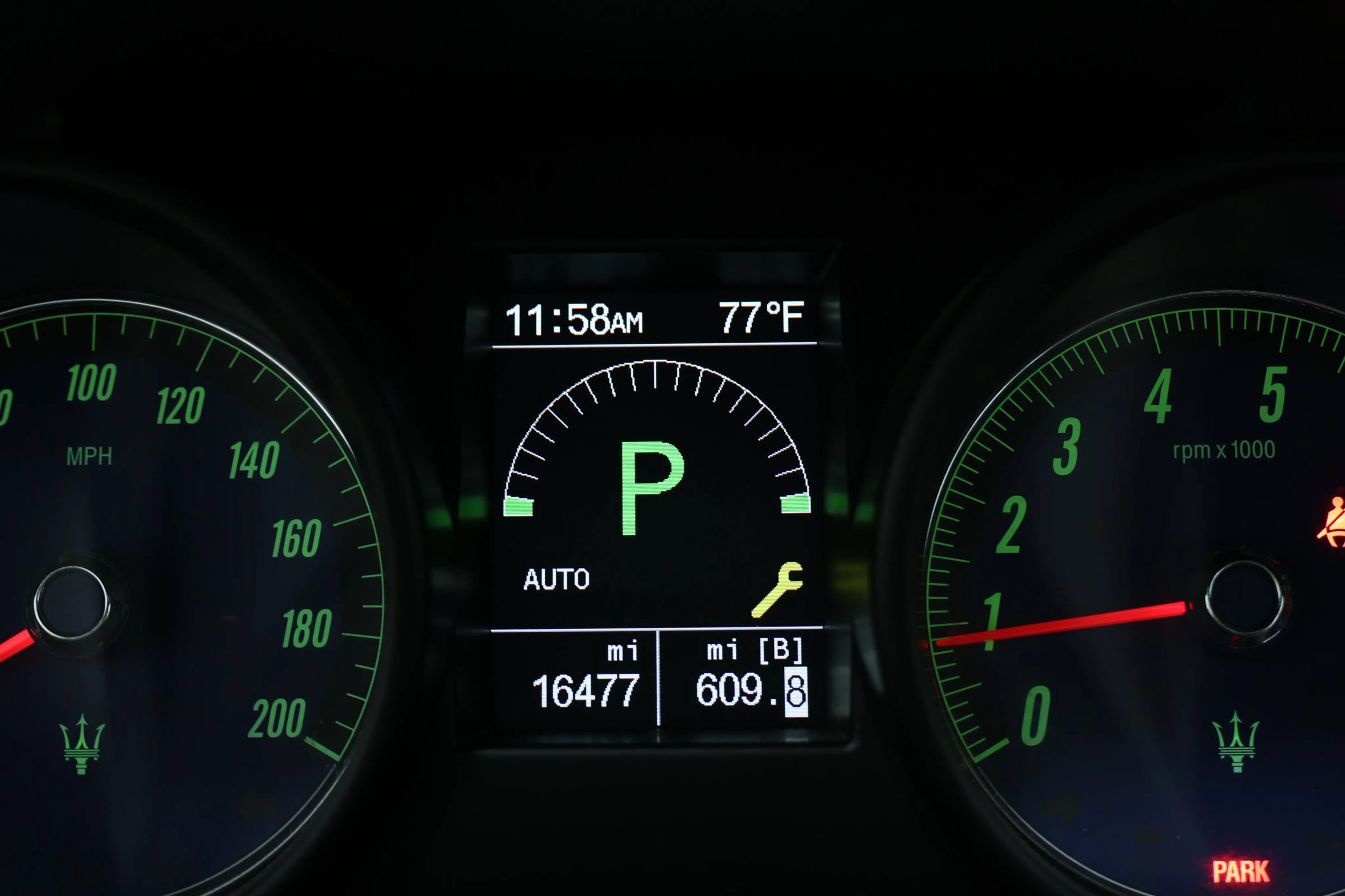 Used 2018 Maserati GranTurismo Sport RWD image 27