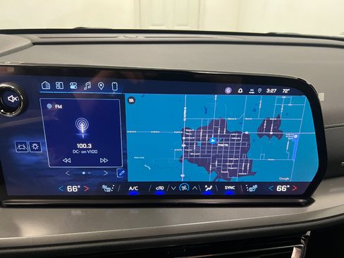 New 2026 Chevrolet Traverse LT image 58