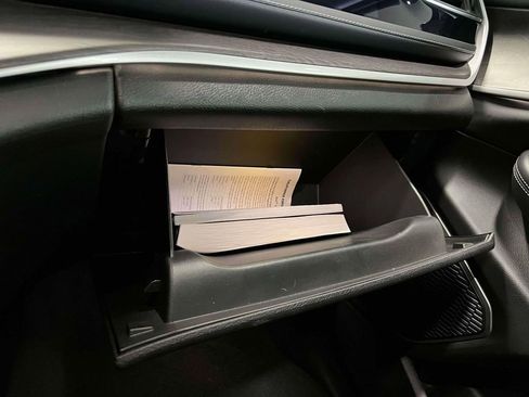 Used 2023 Jeep Grand Cherokee 4WD 4xe w/ Luxury Tech Group II image 36