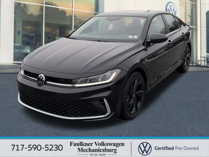 Certified 2025 Volkswagen Jetta SE