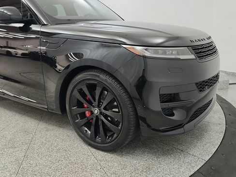Used 2025 Land Rover Range Rover Sport Dynamic SE AWD/4WD image 25
