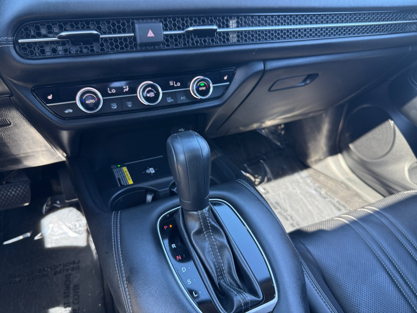 Used 2024 Honda HR-V EX-L image 13