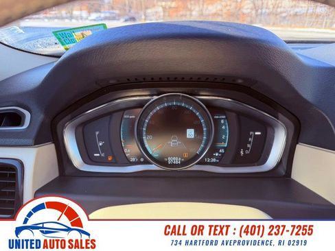 Used 2015 Volvo S80 T5 Platinum image 10