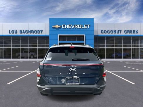 Used 2025 Hyundai Kona SEL FWD image 7