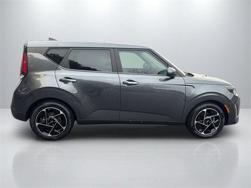 Certified 2024 Kia Soul EX image 8
