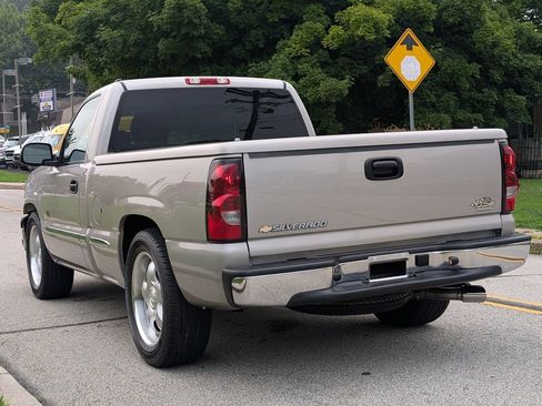 Used 2005 Chevrolet Silverado 1500 LS w/ Light Duty Power Package RWD image 9
