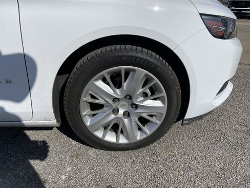 Used 2019 Chevrolet Impala LS image 46