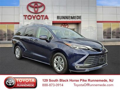 Certified 2024 Toyota Sienna Platinum
