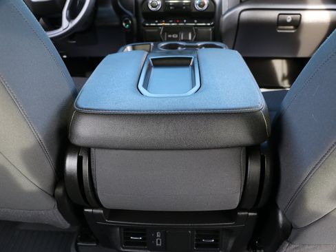 Used 2024 Chevrolet Silverado 1500 Custom Trail Boss w/ Turbomax Blackout Package image 31