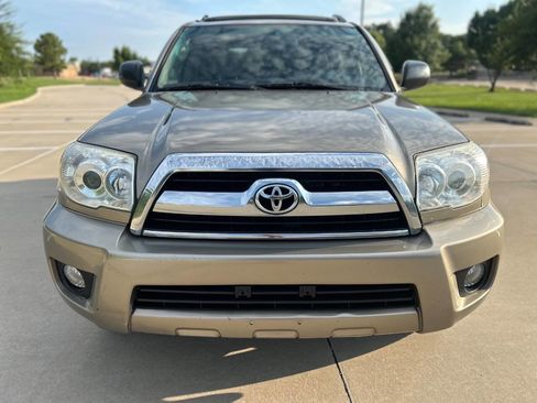 Used 2008 Toyota 4Runner SR5 image 3