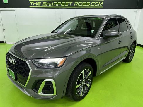 Used 2023 Audi Q5 2.0T Premium w/ Convenience Package AWD/4WD image 5