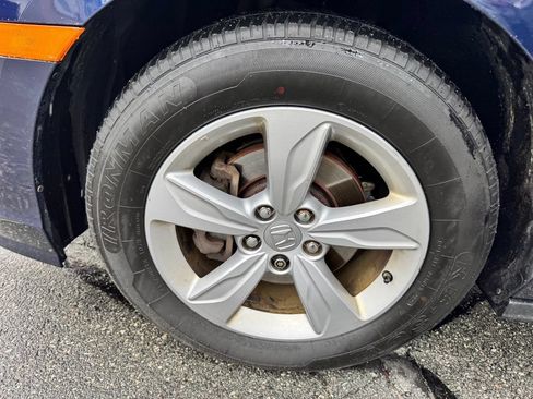 Used 2019 Honda Odyssey EX image 33