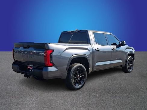 Used 2023 Toyota Tundra SR5 w/ SR5 Convenience Package AWD/4WD image 6