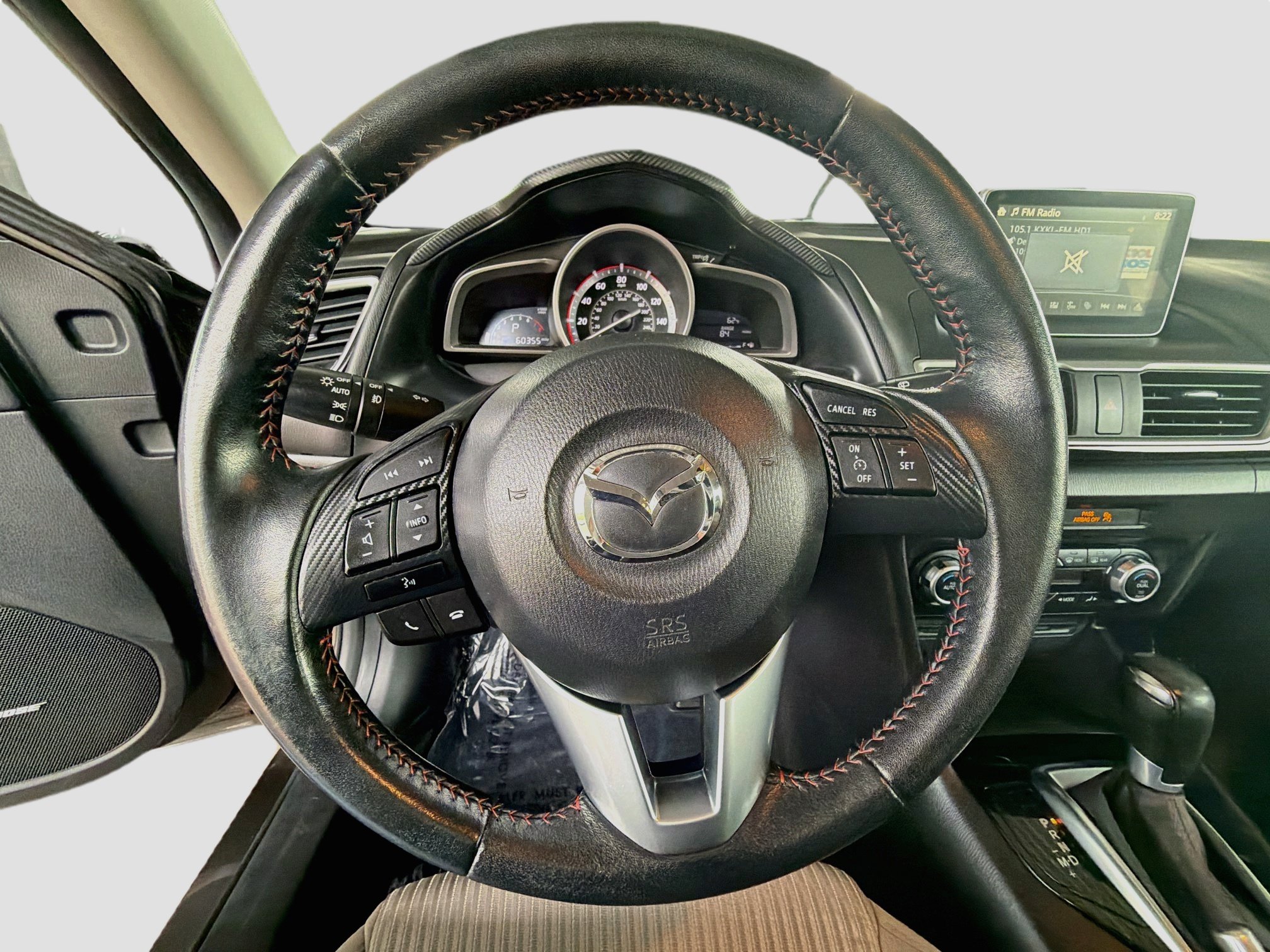 Used 2016 MAZDA MAZDA3 i Touring w/ Popular Equipment Package FWD image 17