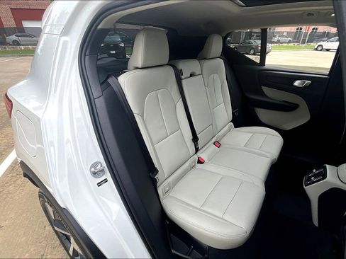 New 2026 Volvo XC40 B5 Plus w/ Protection Package Premier image 16