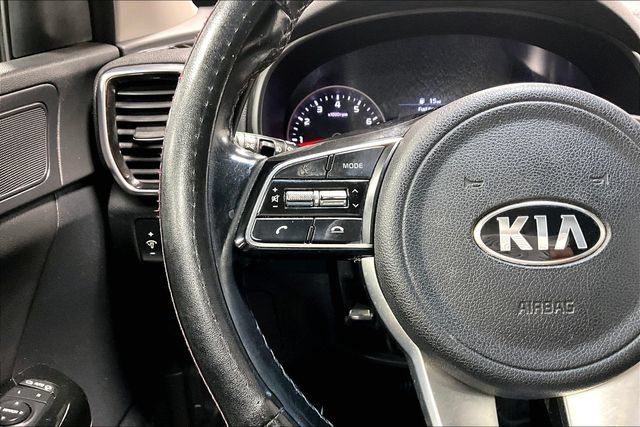 Used 2021 Kia Sportage EX w/ EX Technology Package AWD/4WD image 12