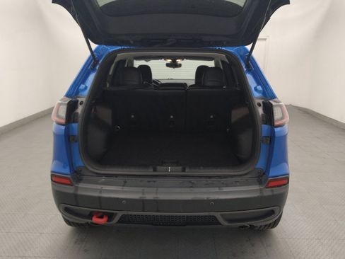 Used 2019 Jeep Cherokee Trailhawk w/ Cold Weather Group AWD/4WD image 29