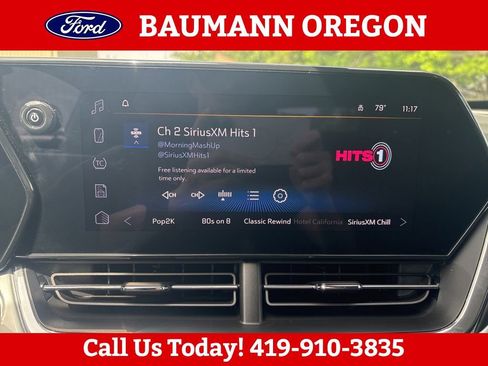 Used 2025 Chevrolet Trax LT FWD image 21