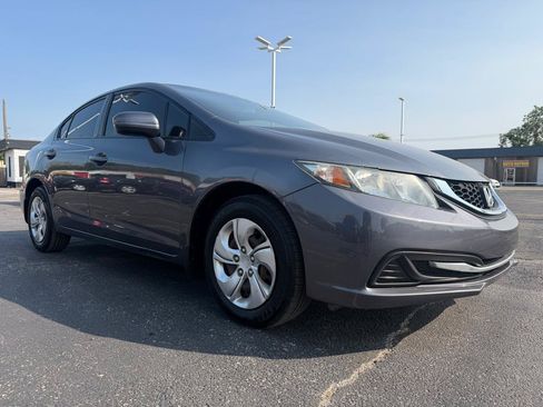 Used 2015 Honda Civic LX image 3