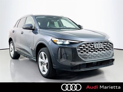 New 2025 Audi Q5 2.0T Premium Plus