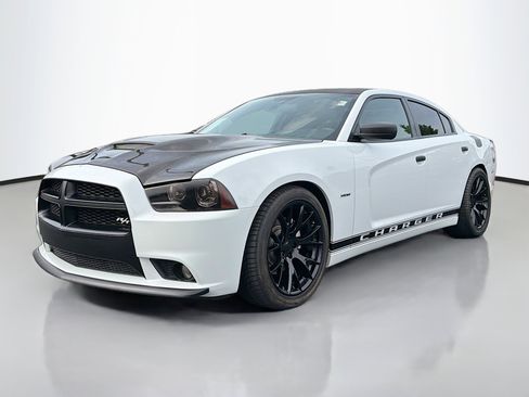 Used 2014 Dodge Charger R/T RWD image 11