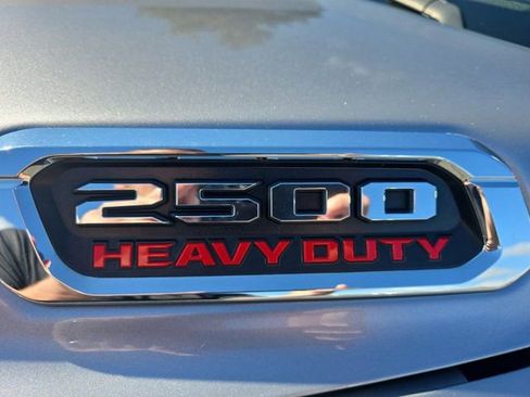 Used 2024 RAM 2500 Laramie image 9