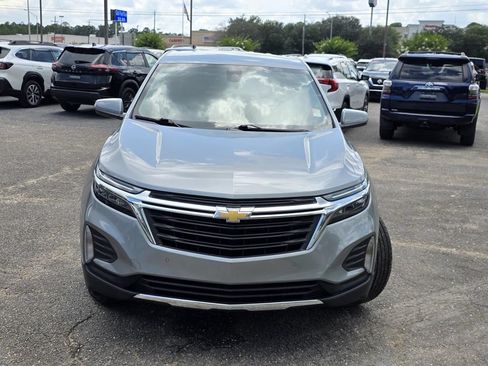 Used 2023 Chevrolet Equinox LT AWD/4WD image 3