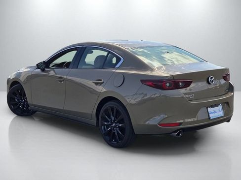 Used 2024 MAZDA MAZDA3 s AWD/4WD image 6