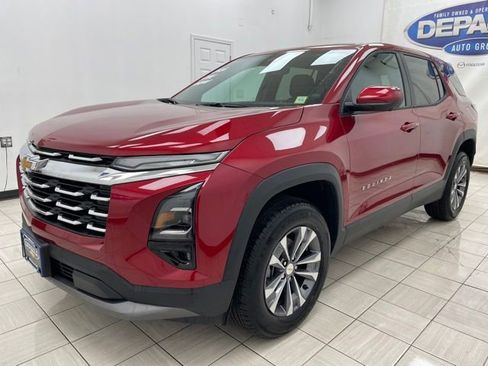 New 2026 Chevrolet Equinox LT w/ Convenience Package II AWD/4WD image 16