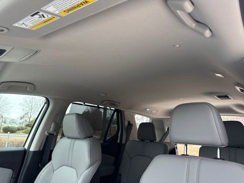 Certified 2025 Honda Pilot EX-L image 24