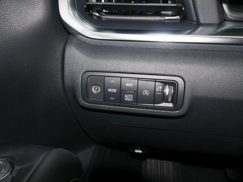 New 2027 GMC Terrain Denali w/ LPO, Floor Liner Package AWD/4WD image 28