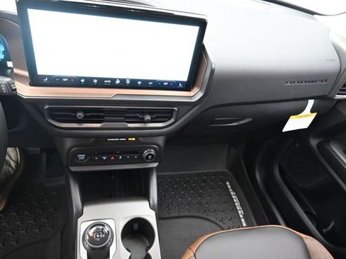 New 2025 Ford Bronco Sport Outer Banks w/ Outer Banks Tech Package+ image 22