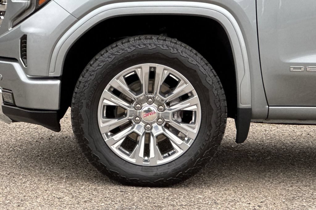 Used 2024 GMC Sierra 1500 Denali w/ Technology Package AWD/4WD image 33