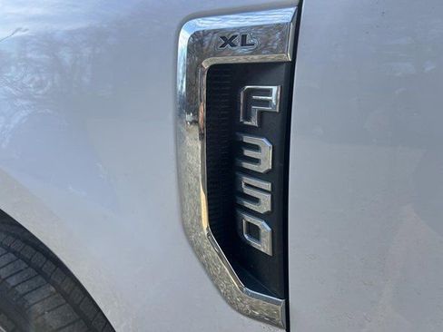 Used 2017 Ford F350 XL w/ Power Equipment Group image 43