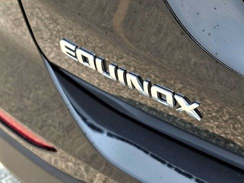 Used 2023 Chevrolet Equinox LS AWD/4WD image 30