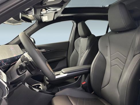 New 2026 BMW X2 xDrive28i w/ Technology Package image 5