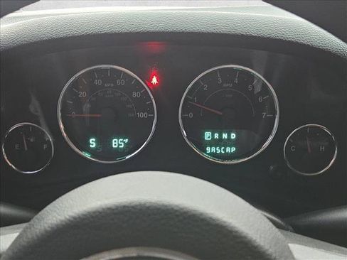 Used 2015 Jeep Wrangler Sport AWD/4WD image 11